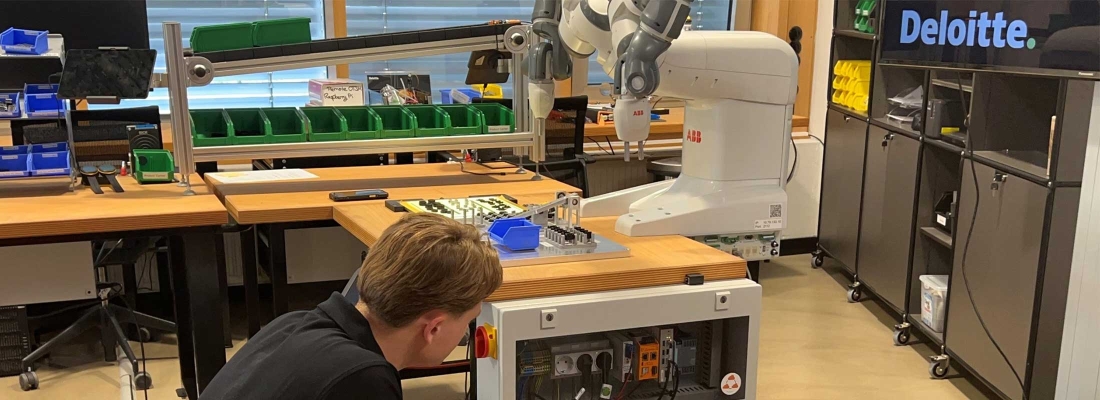 CloudRail partners with Deloitte to build the connected shopfloor for Smart Factories